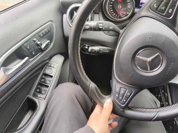 [杭州·浙A] 二手奔驰奔驰GLA2018款 GLA 200 时尚型