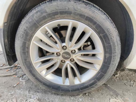 [深圳·粤B] 二手奇瑞瑞虎5x2017款 1.5T 手动时尚型