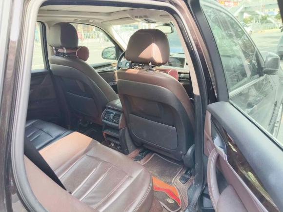 [深圳·粤B] 二手宝马宝马X52015款 xDrive28i