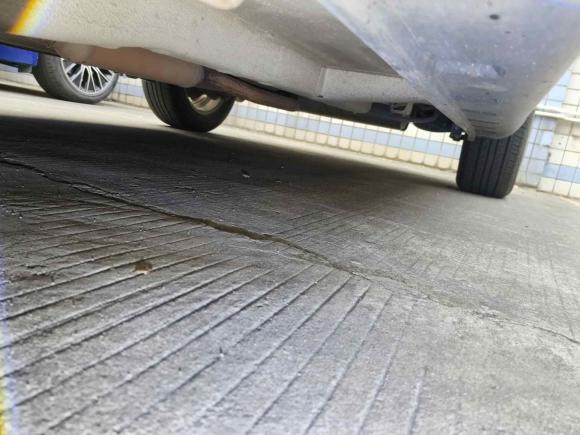 [深圳·鄂A] 二手铃木天语 SX42009款 两厢 1.8L 自动运动型