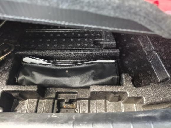 [南京·苏A] 二手英菲尼迪英菲尼迪Q502014款 3.7L 豪华运动版