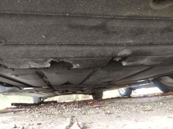 [广州·粤W] 二手奔驰奔驰A级2019款 A 200 L 运动轿车