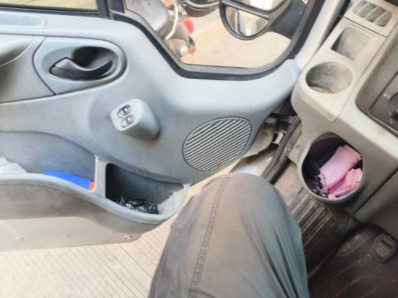 [义乌·浙G] 二手福特新世代全顺2009款 2.4T柴油多功能型短轴中顶Duratorq