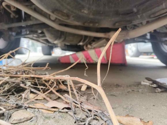 [上海·苏F] 二手比亚迪比亚迪S72015款 2.0T 自动尊贵型