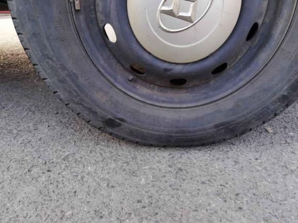 [无锡·苏B] 二手上汽大通MAXUS上汽大通MAXUS 新途V802018款 2.5T 6挡手动傲运通长轴中顶7/10座