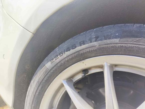 [青岛·鲁B] 二手奔驰奔驰B级2015款 B 200 动感型