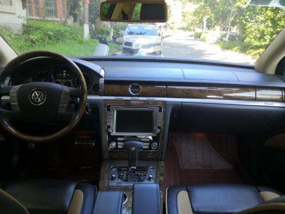 [杭州·浙A] 二手大众辉腾2011款 3.6L V6 4座加长Individual版