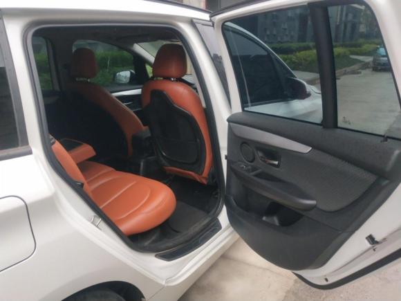 [上海·沪B] 二手宝马宝马2系多功能旅行车2015款 218i 领先型