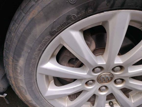 [上海·皖N] 二手别克英朗2013款 GT 1.6L 手动进取版