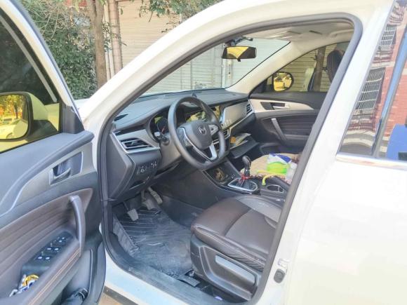 [义乌·浙G] 二手长安长安CS35PLUS2019款 1.6L 手动畅联版