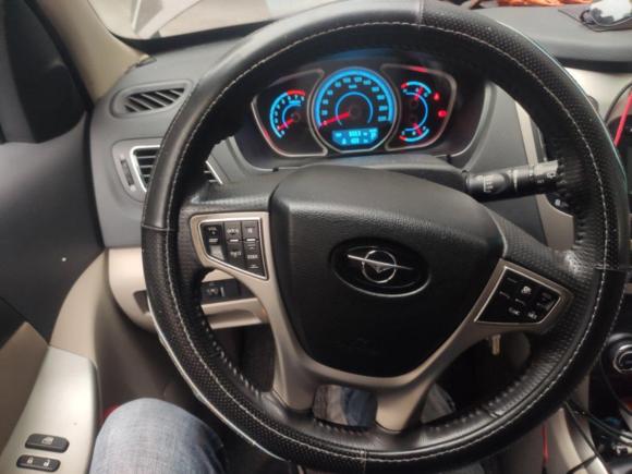 [广州·粤G] 二手海马海马S72013款 2.0L 自动智尚型