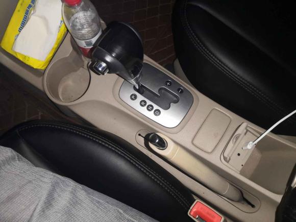 [成都·川G] 二手起亚狮跑2013款 2.0L 自动两驱版GL