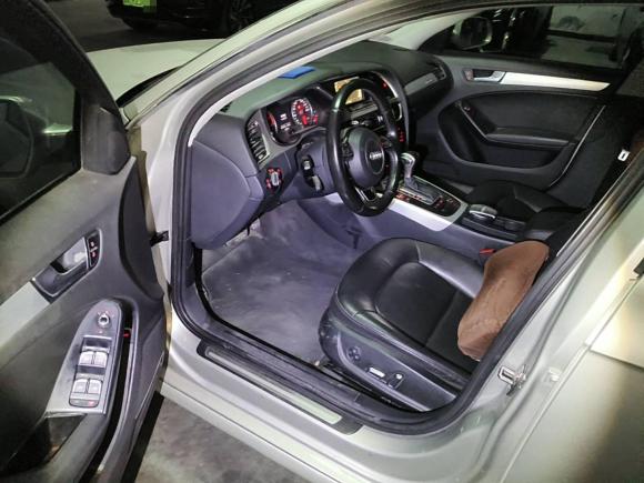 [济南·鲁A] 二手奥迪奥迪A4L2015款 45 TFSI quattro个性运动型