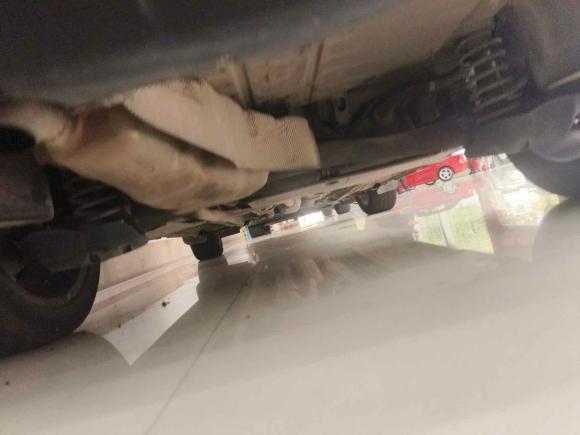 [上海·闽J] 二手标致标致50082017款 380THP 7座豪华版