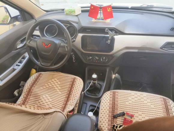 [台州·皖N] 二手五菱汽车五菱宏光2021款 1.5L S舒适型LAR