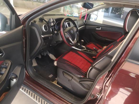 [上海·鄂J] 二手启辰启辰T702015款 1.6L 手动睿行版