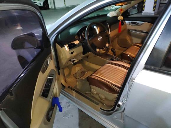 [宁波·浙B] 二手别克凯越2013款 1.5L 自动经典型