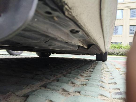 [湖州·浙B] 二手奥迪奥迪A4L2013款 35 TFSI 自动标准型