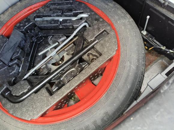 [上海·沪N] 二手捷豹捷豹XF2013款 XF 3.0 SC 风华版