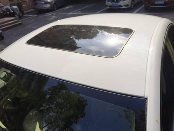 [上海·苏U] 二手别克君威2014款 2.0L 领先时尚型