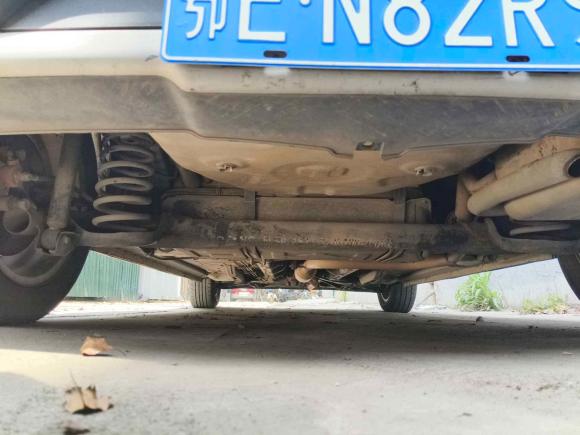 [上海·鄂E] 二手长安欧尚欧力威2015款 X6 1.4L IMT旗舰版