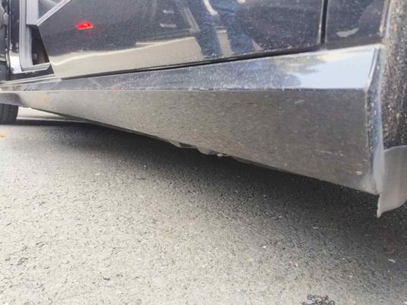 [无锡·苏B] 二手奔驰奔驰E级2010款 E 300 L 时尚型