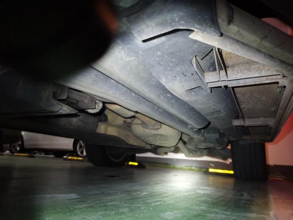 [苏州·苏E] 二手路虎发现2012款 3.0 SDV6 HSE奢朗限量版