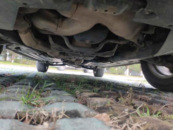 [苏州·苏U] 二手斯巴鲁傲虎2010款 2.5i豪华版