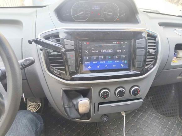 [南京·苏A] 二手上汽大通MAXUS新途V802019款 2.5T经典款6挡手动傲运通改款短轴中顶5/6座