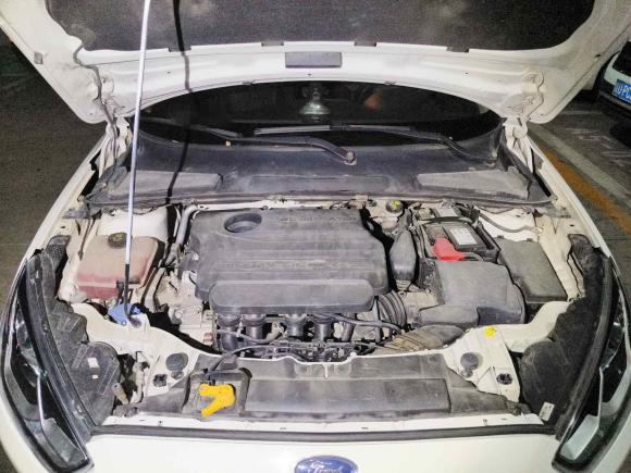 [西安·陕A] 二手福特福睿斯2015款 1.5L 自动时尚型