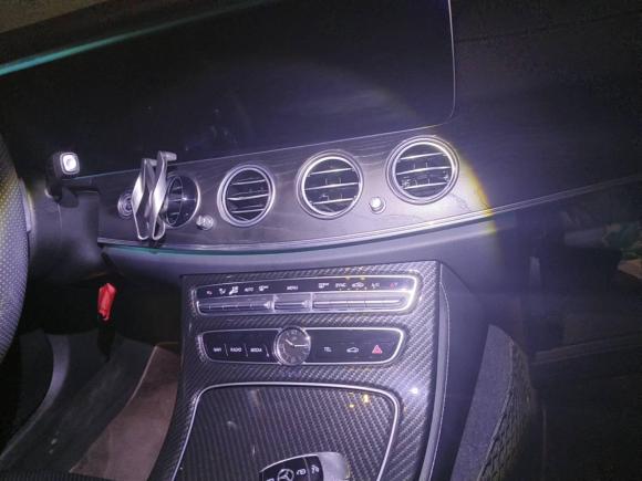 [成都·川A] 二手奔驰奔驰E级2016款 E 300 L 运动豪华型