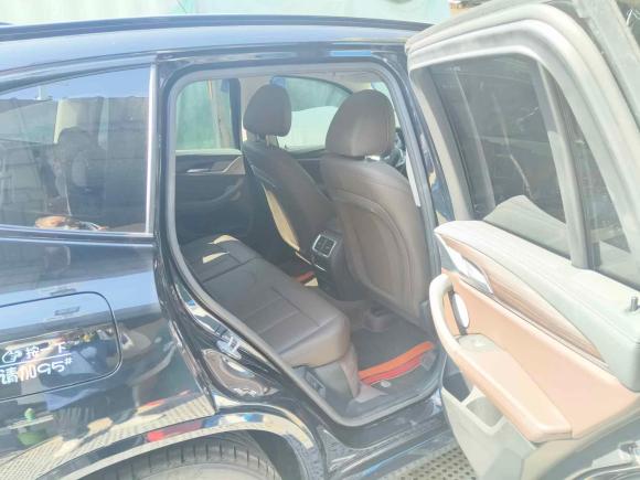 [上海·浙B] 二手宝马宝马X32023款 xDrive30i 领先型 M曜夜套装