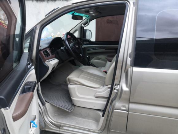 [上海·浙A] 二手东风风行菱智2018款 M5L 1.6L 7座豪华型