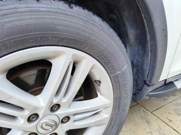 [南通·苏F] 二手广汽传祺传祺GS52014款 2.0L 自动两驱周年增值版