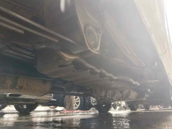 [广州·粤A] 二手五菱汽车五菱荣光2019款 1.5L 加长厢式运输车基本型5座