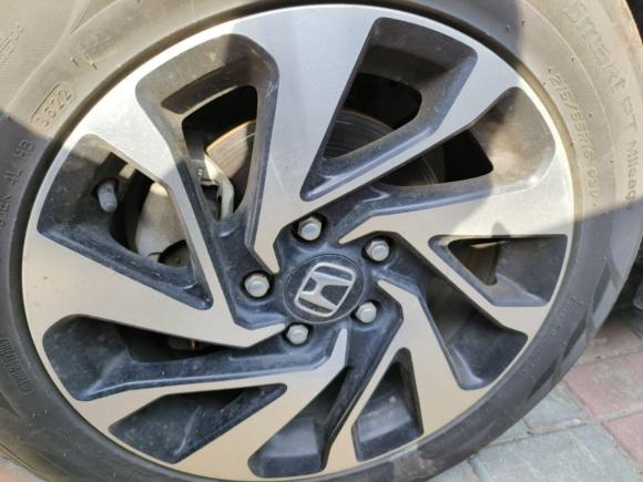 [上海·苏D] 二手本田思域2016款 220TURBO CVT豪华版