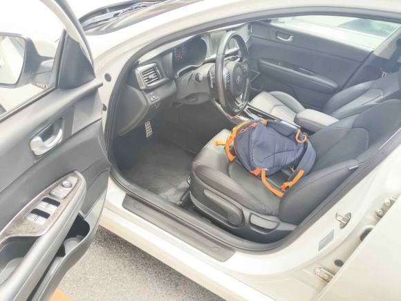 [广州·粤A] 二手起亚起亚K52016款 1.6T 自动LUX