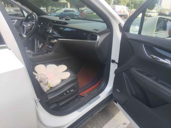 [杭州·浙D] 二手凯迪拉克凯迪拉克XT62020款 28T 六座豪华型