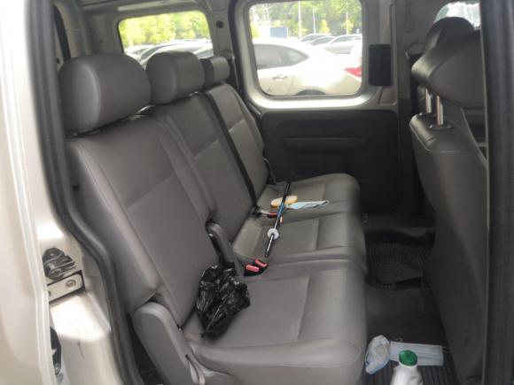 [深圳·粤B] 二手大众开迪2005款 1.6L 功能型5座