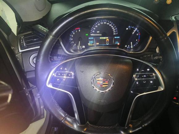 [嘉兴·浙F] 二手凯迪拉克凯迪拉克SRX2013款 3.0L 舒适型