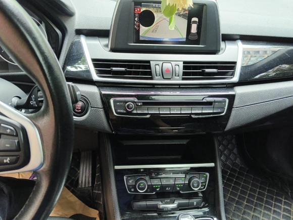 [成都·川A] 二手宝马宝马2系旅行车2016款 218i 运动设计套装