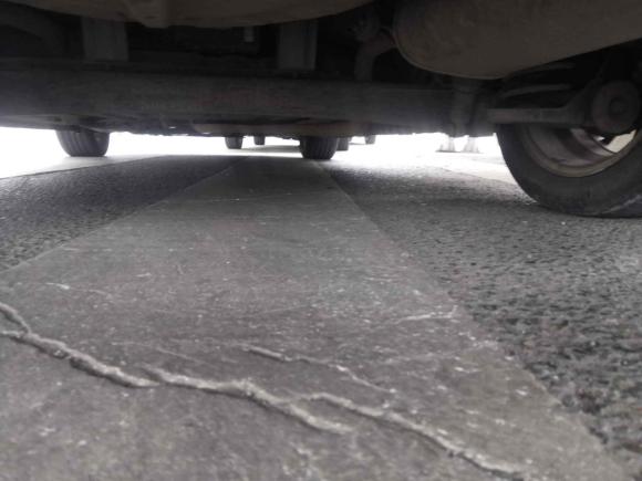 [成都·川A] 二手长安逸动XT2013款 1.6L 手动俊酷型 国IV