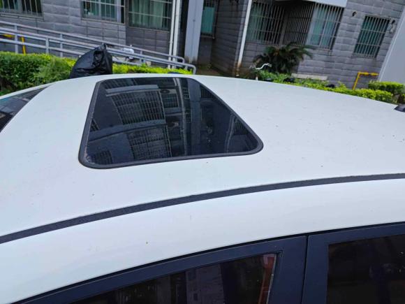 [上海·沪C] 二手起亚起亚K3S2014款 1.6L 自动DLX