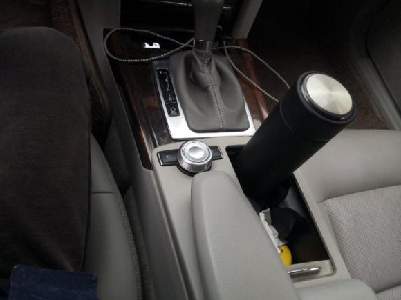 [上海·鲁D] 二手奔驰奔驰E级2011款 E 200 L CGI优雅型