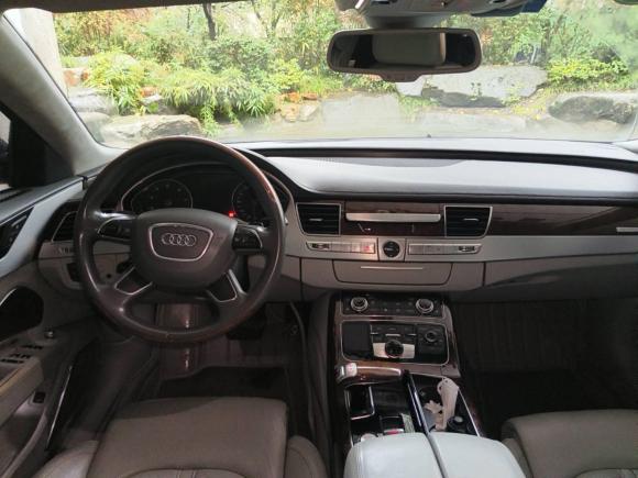 [义乌·浙G] 二手奥迪奥迪A82011款 A8L W12 6.3 FSI quattro