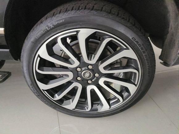 [南昌·赣A] 二手路虎揽胜2022款 3.0 L6 360PS 传世版