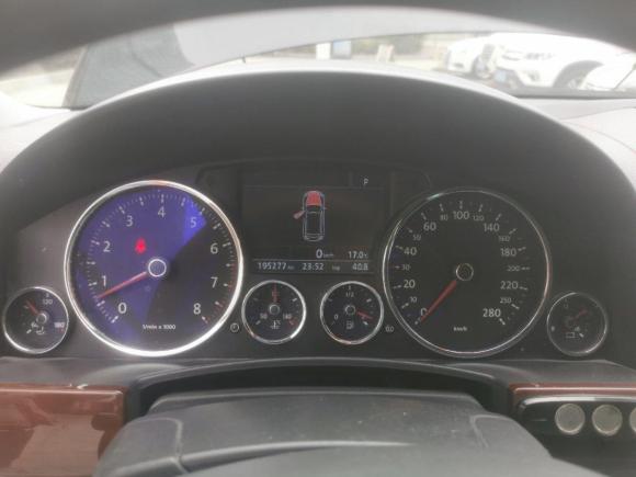 [台州·粤A] 二手大众途锐2007款 3.6L 顶级型