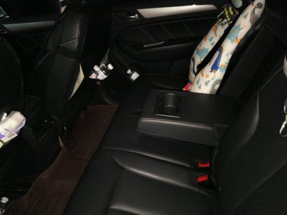 [济南·鲁A] 二手荣威荣威RX52018款 20T 两驱手动旗舰版