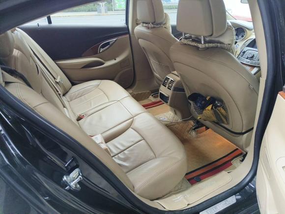 [成都·川A] 二手别克君越2011款 2.4L SIDI豪华版