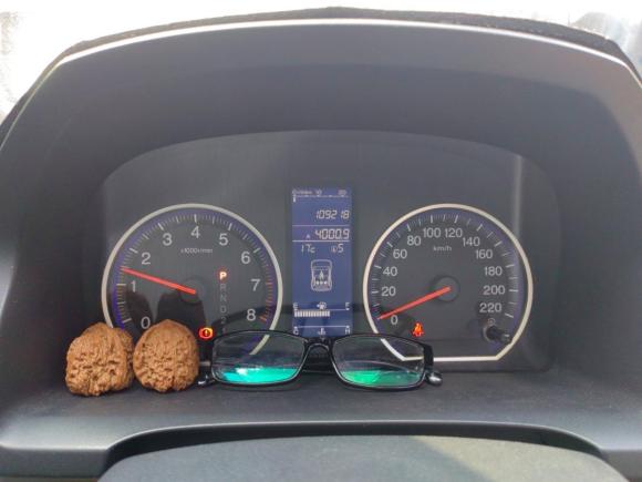 [上海·沪E] 二手本田本田CR-V2010款 2.4L 自动四驱豪华版